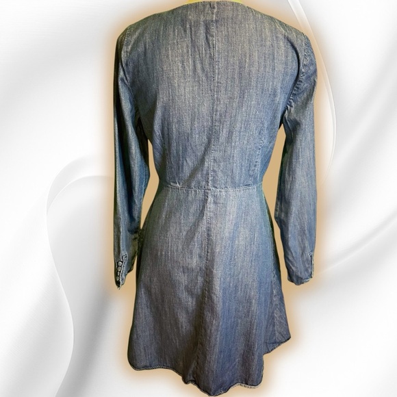 Madewell ‘Denim Lilyblossom Button-Front Dress’ in “Landers Wash” Size 4 - Picture 12 of 16